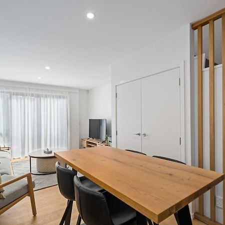 Alps And Lake Retreat Wanaka Albert Town 외부 사진